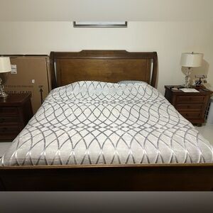 Hotel Collection Light Blue Dimensional 3 Piece King Comforter Set w/ New Shams